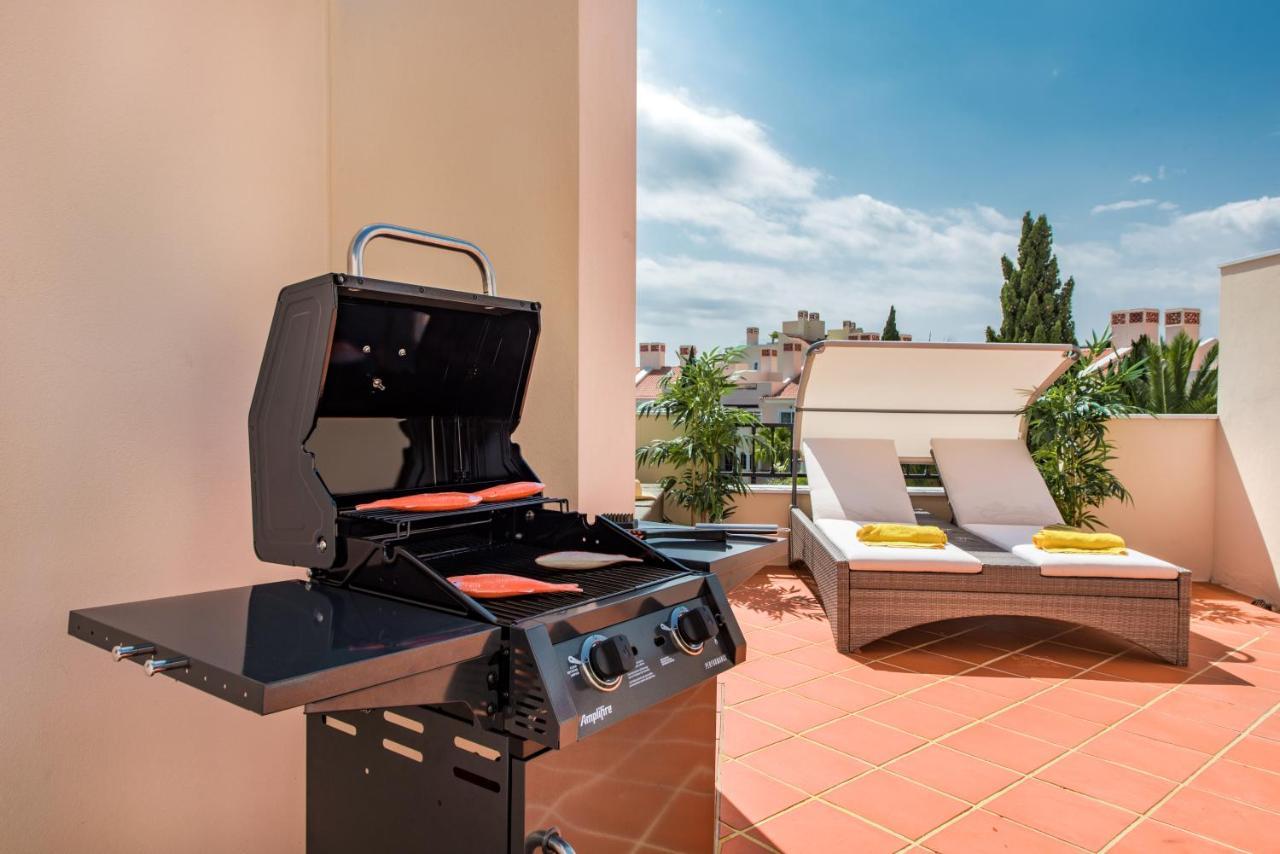 Luxury Apartment With Communal Pool And Terrace Quarteira Zewnętrze zdjęcie