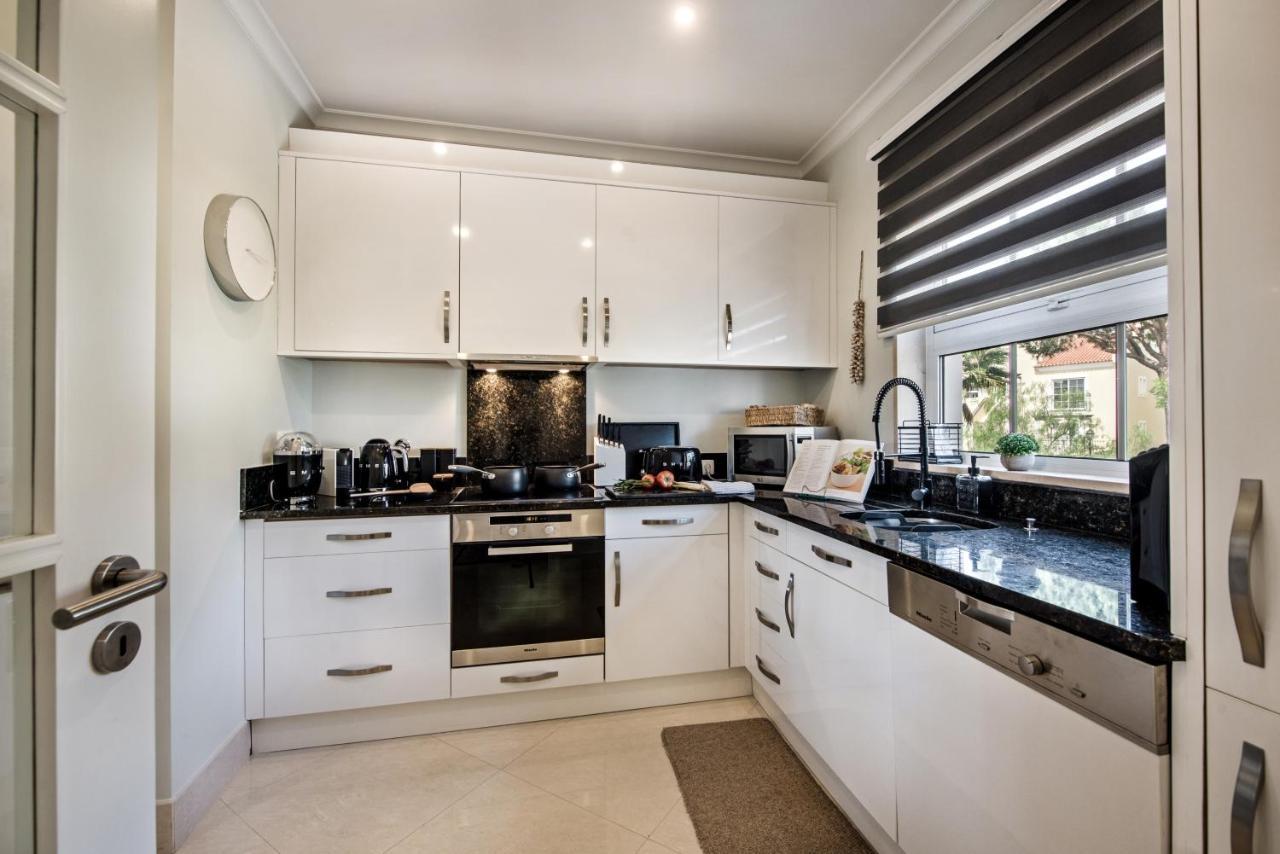 Luxury Apartment With Communal Pool And Terrace Quarteira Zewnętrze zdjęcie